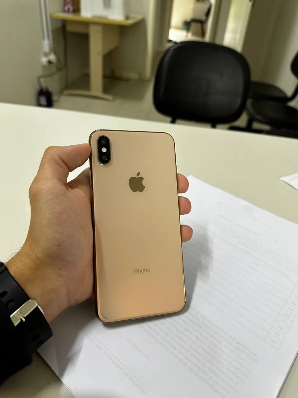 Iphone xs max dourado