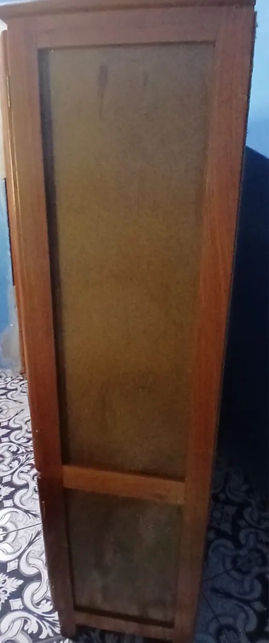 Guarda roupa de madeira - Foto 4