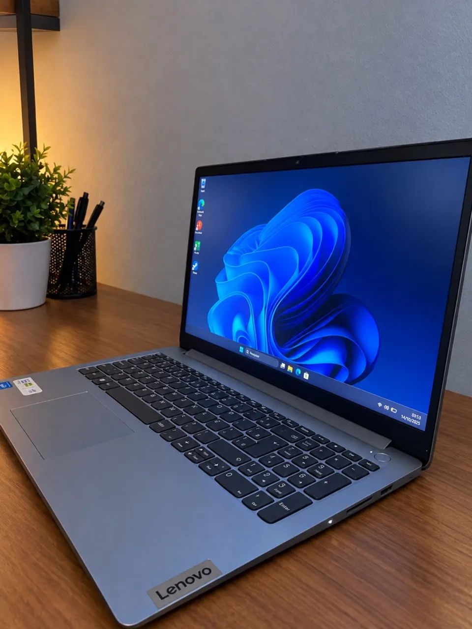 NOTEBOOK LENOVO - Foto 2