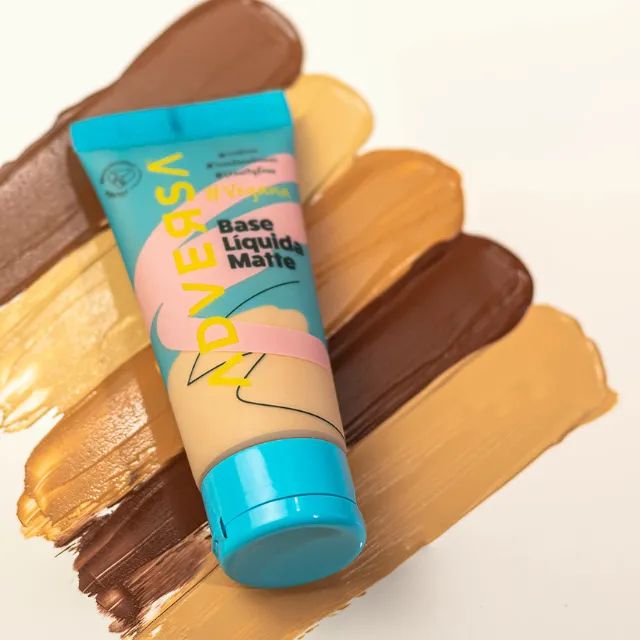 Base Líquida Matte Vegana Adversa 25g cor 200
