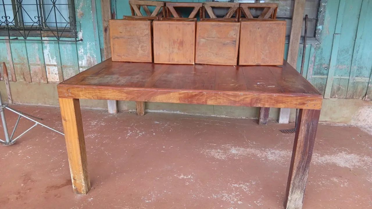 Mesa de madeira com 8 baquetas - Foto 5