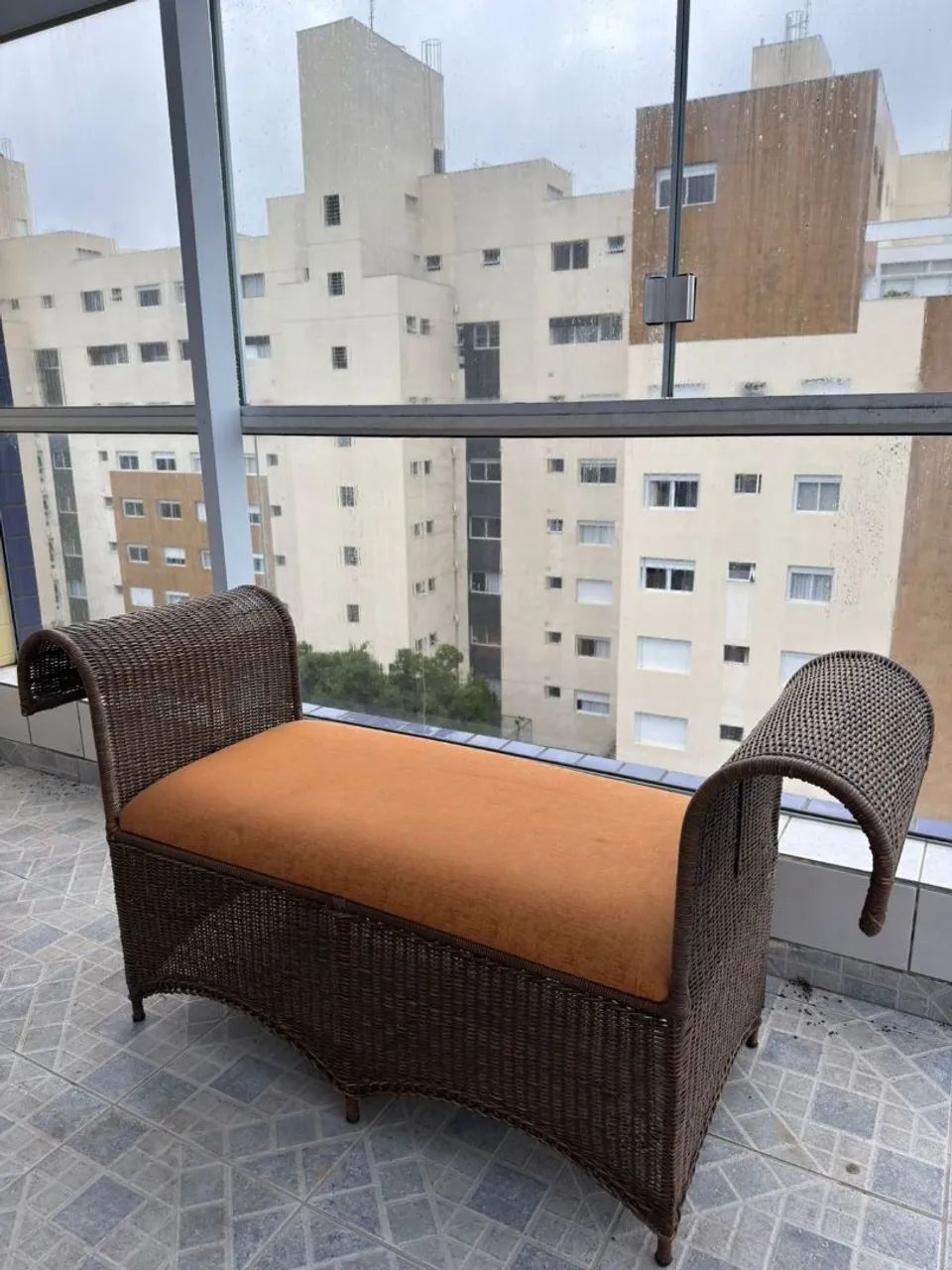 Sofá Namoradeira 2 lugares feito em vime - Foto 3