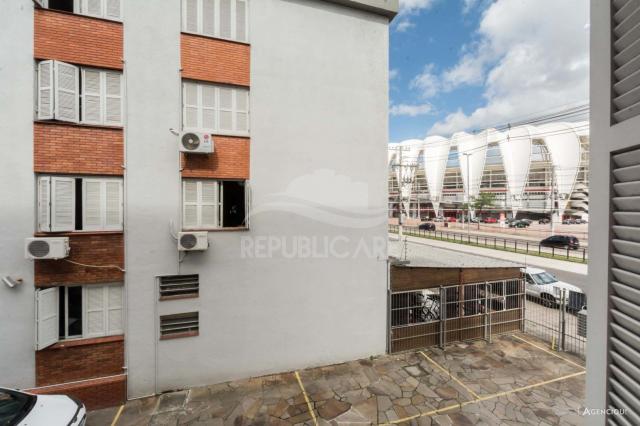 Apartamento à venda com 2 dormitórios em Praia de belas, Porto alegre cod:RP6462 - Foto 7