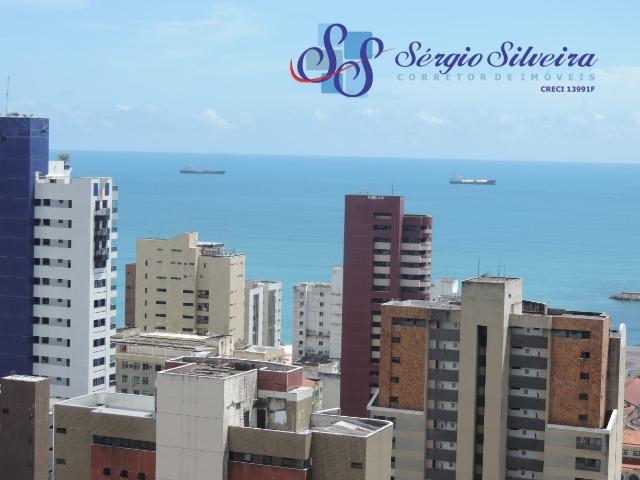 Apartamento um por andar alto padrão no Forest Park