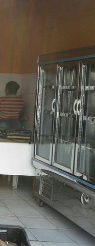 Freezer expositor 3 portas