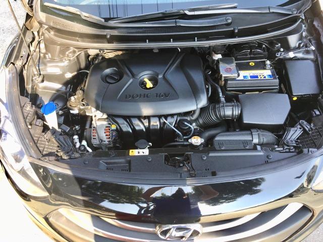 Hyundai i30 1.8 Top de linha Teto solar, Chave presença, Banco elétrico, ar digital - Foto 19