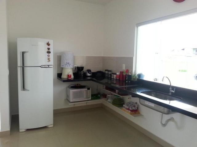 Excelente casa em condomínio fechado - Foto 14