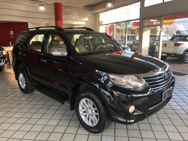 Toyota Hilux SW4_SR_AUT._ExtrANovA_LacradAOriginaL_RevisadA_Placa A - Foto 16