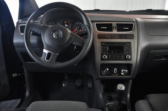VOLKSWAGEN FOX 1.0 8V (G2) (BLACKFOX-TREND) 4P 2013 - Foto 14