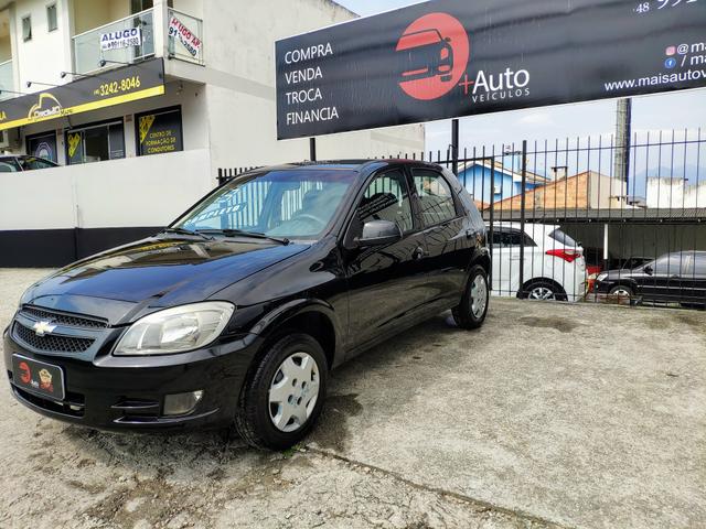 Celta 1.0 LT completo - Foto 4