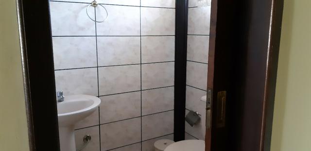 Alugo casa com 1 suite, mais 2 quartos no bairro Guanabara - Foto 10