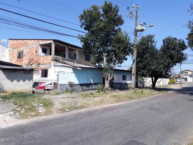 Terreno à venda, 306 m² por R$ 300.000 - Sítio Cercado - Curitiba/PR