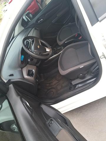 Prisma LT 1.4 2015 - Foto 4