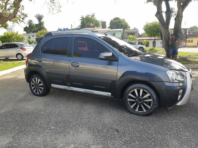 MEGA OFERTA ETIOS CROSS 1.5 R$ 30.900,00. Rafa Veiculos falar Eric * - Foto 5