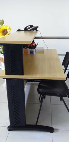 Mesa para Recepção