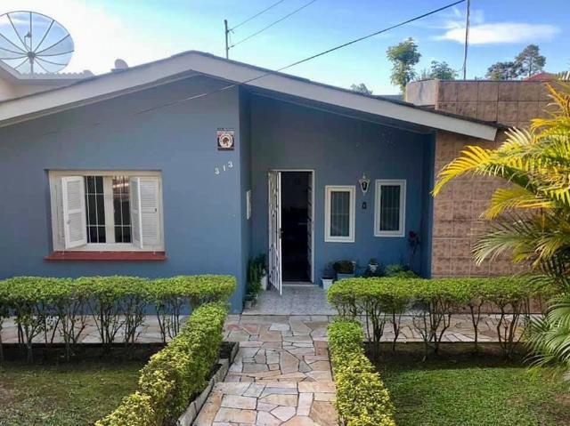 Lucas Imóveis ( # V.E.N.D.E # ) Excelente Casa em Bairro Nobre Na Cidade de Camaquã !!