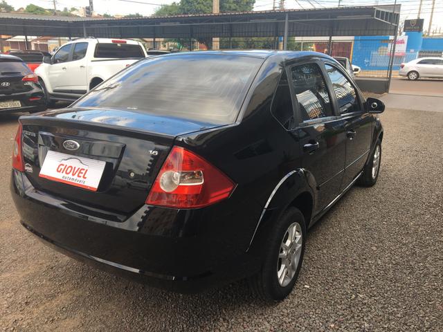 Fiesta Sedan 1.6 2009/2010 - Foto 5