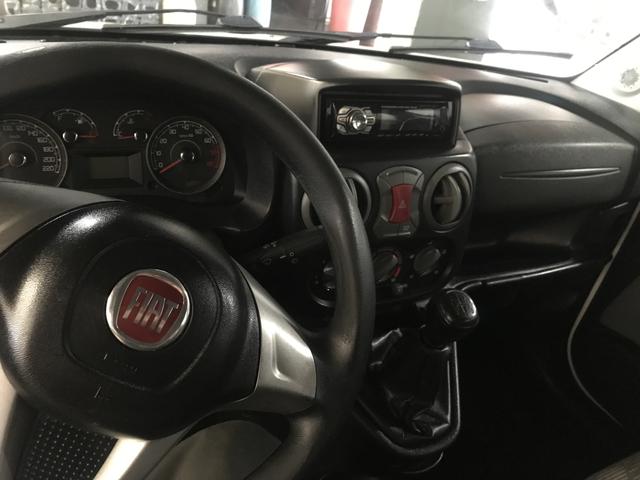 Doblo 1.4 7 lugares 2016 carro 7 lugares e serve pra trabalhar - Foto 7