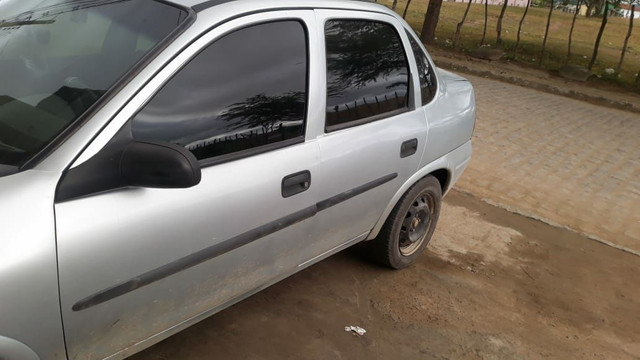 GM-CHEVROLET CLASIC 2010 - Foto 3