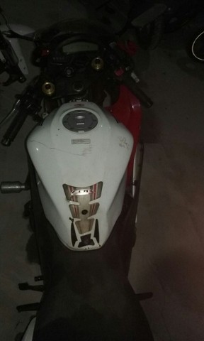 Sucata de moto para retirada de peças CBR 600f 2013 - Foto 6