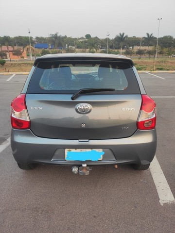 TOYOTA ETIOS HATCH 2015