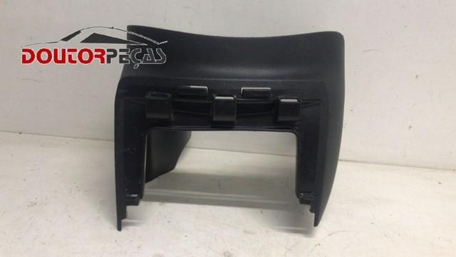 Acab moldura console central Nissan Versa 2013 c\detalhe