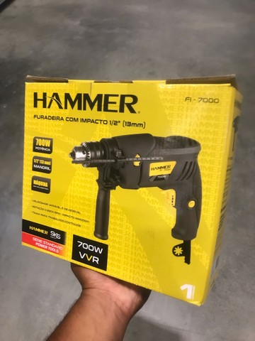 Furadeira Hammer 700w 