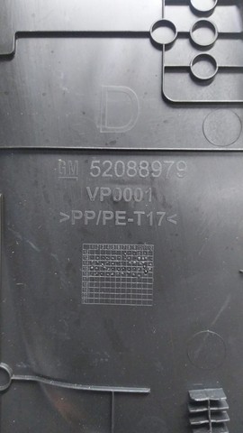 Moldura Coluna Central Direita Gm Onix 2013/2019 52088979 - Foto 5