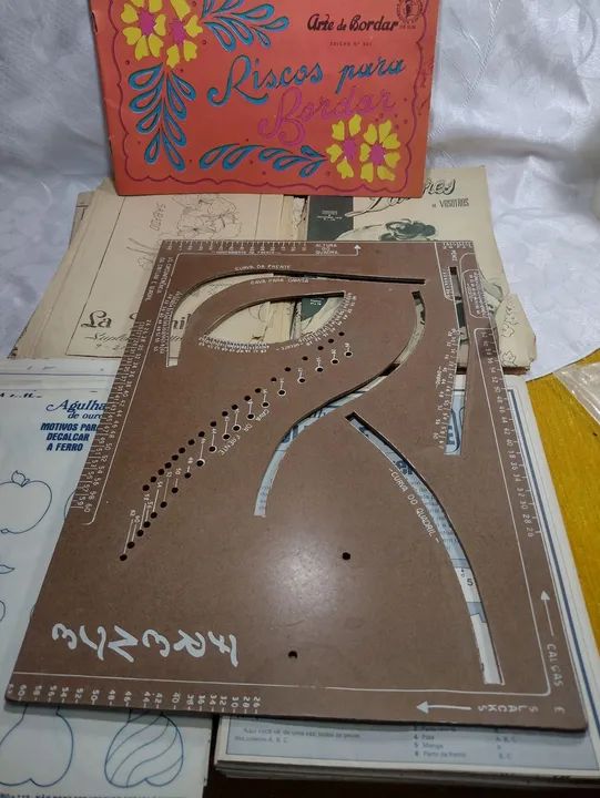 Lote Folha molde agulha de ouro  - Foto 6