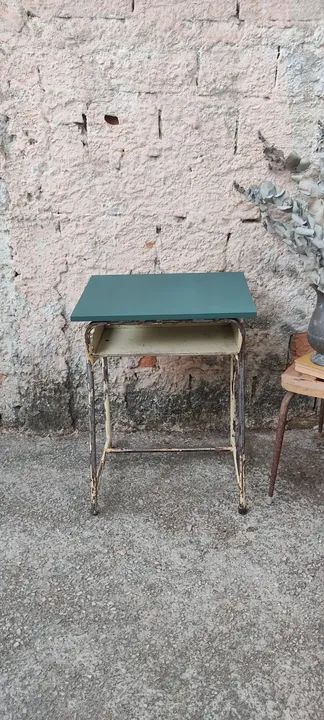 Mesinha de Estudo Vintage - Perfeita para mesinha lateral  - Foto 3