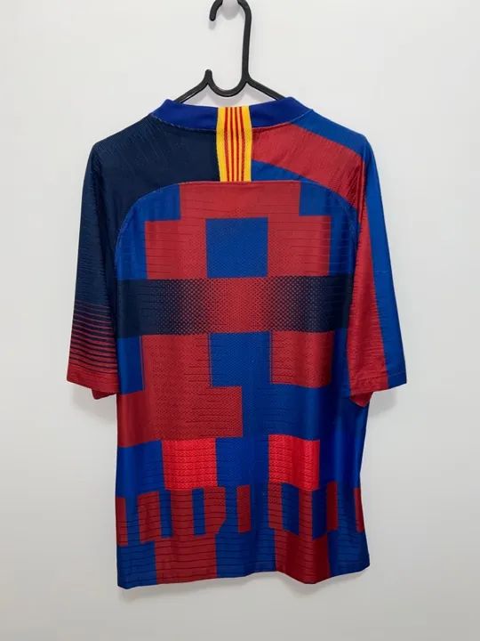 Camisa Barcelona Retrô Comemorativa 20 Anos Nike Mashup - Foto 3