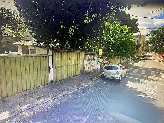 Lote à venda com 770m², esquina com Av. Amazonas.