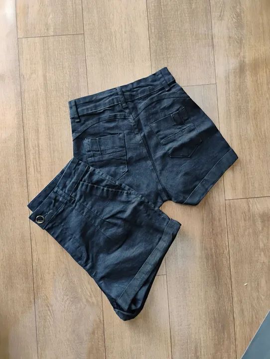 Shorts Jeans Feminino com Detalhes - Foto 4