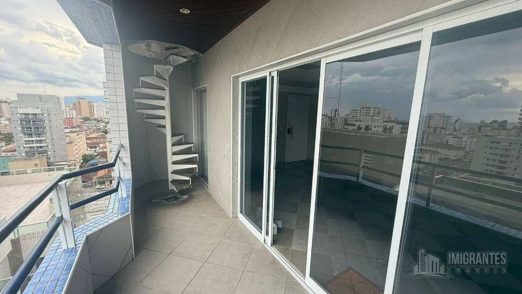 Cobertura à venda no Canto do Forte, em Praia Grande SP