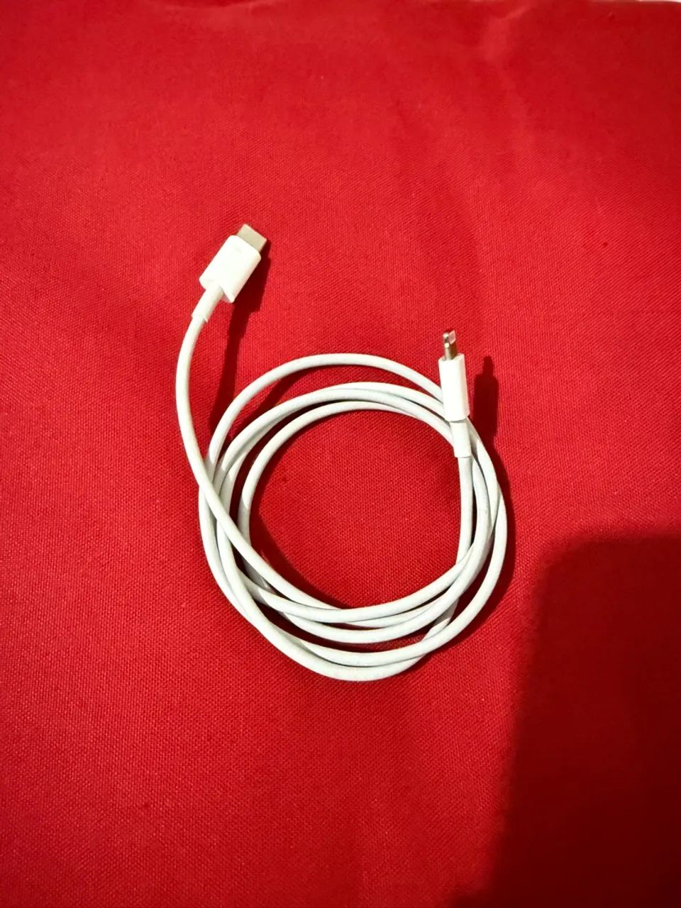 Cabo Apple USB-C para Lightning - Foto 2
