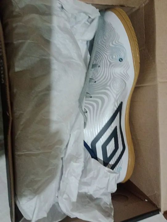 Tênis de Futsal Umbro - Foto 2