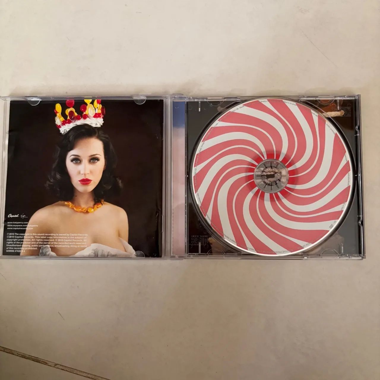 Teenage Dream - Katy Perry CD - Foto 5