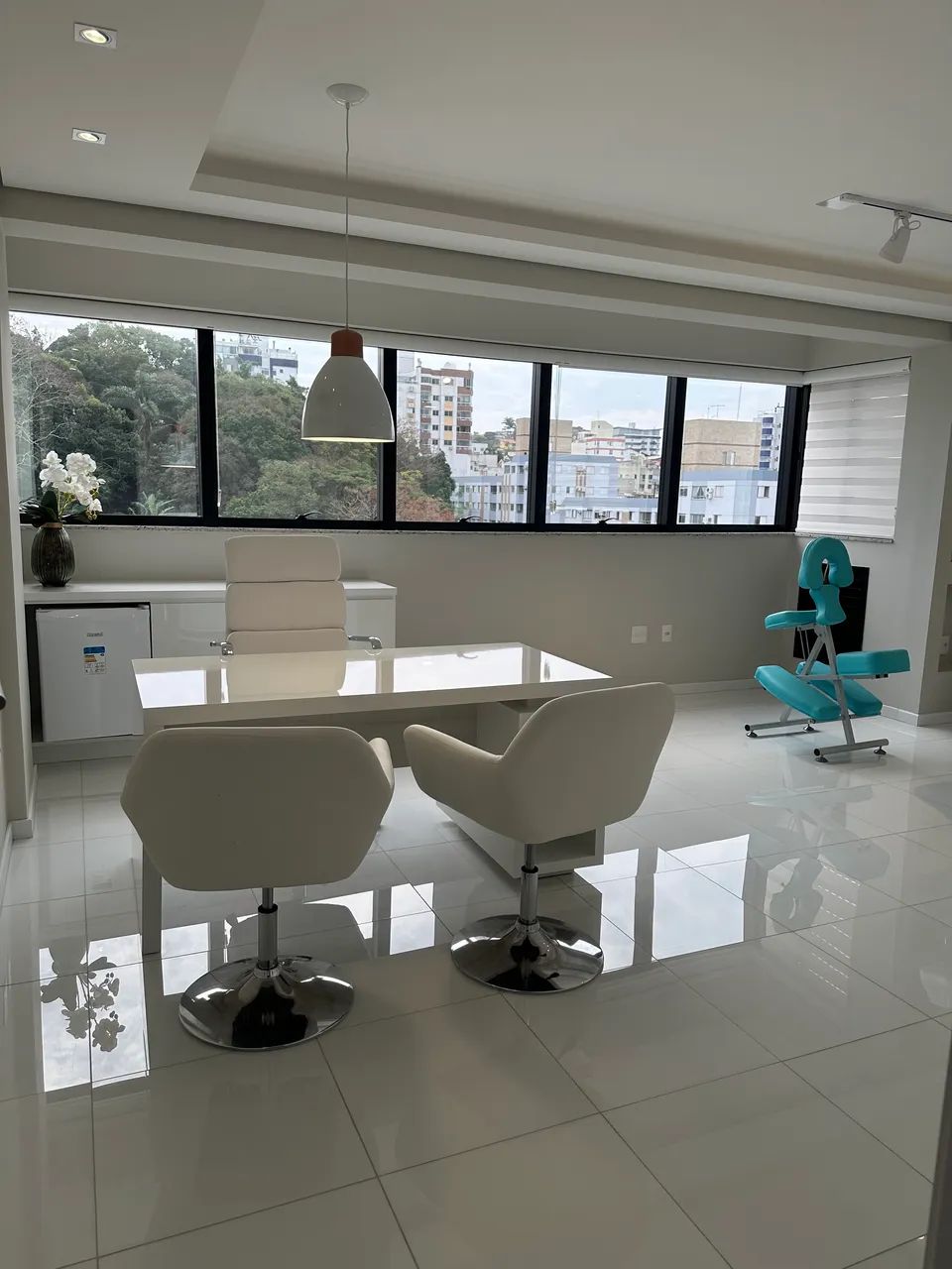 Sala comercial mobiliada - Coral Corporate