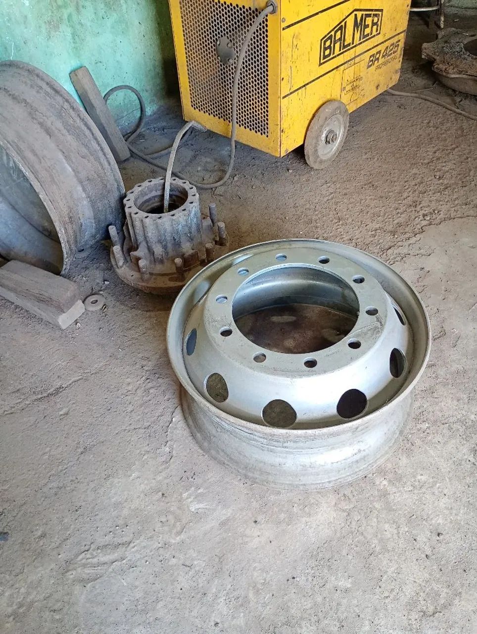 Vendo rodas 275 ou 295 - Foto 4