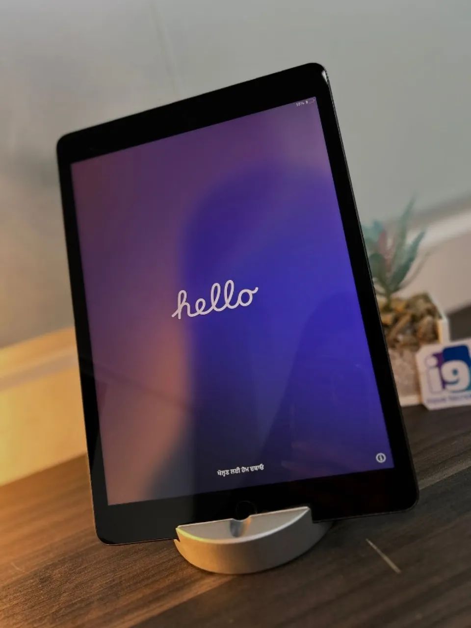 iPad 9° geração  Wi-Fi   A2602  64GB  Space Gray  Tela: 10.2  - Foto 2