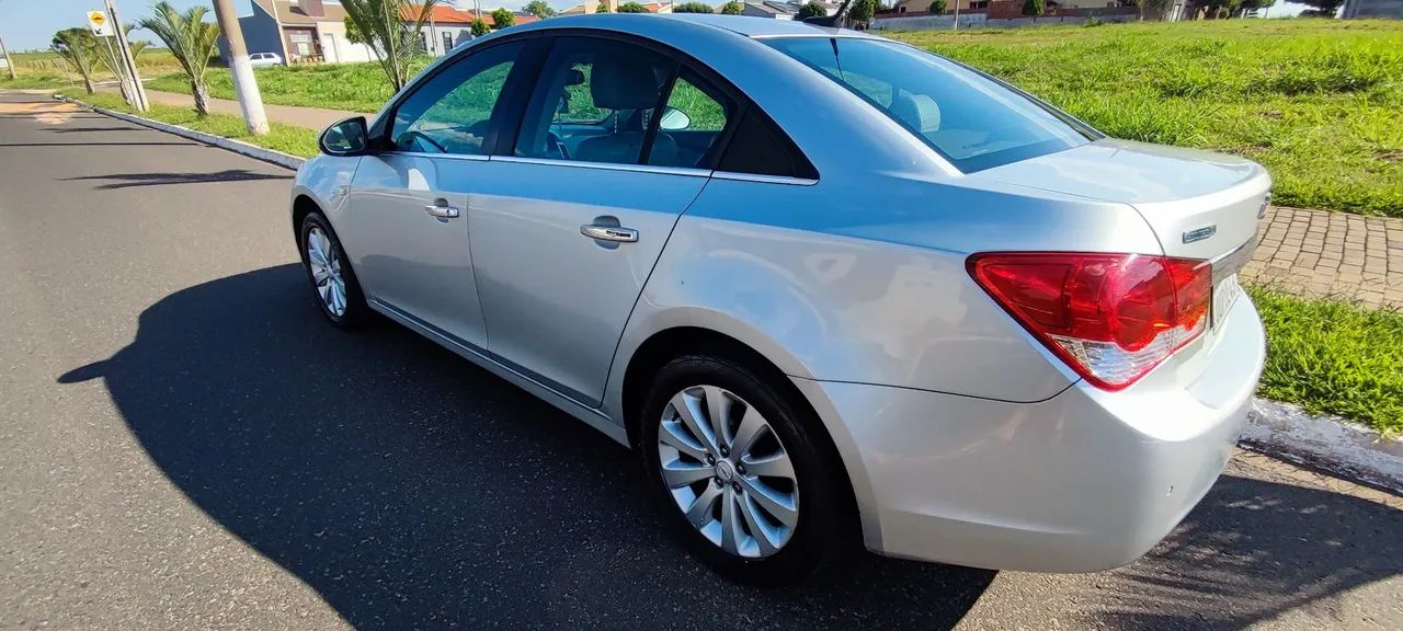 Cruze Sedan Completo - Foto 2