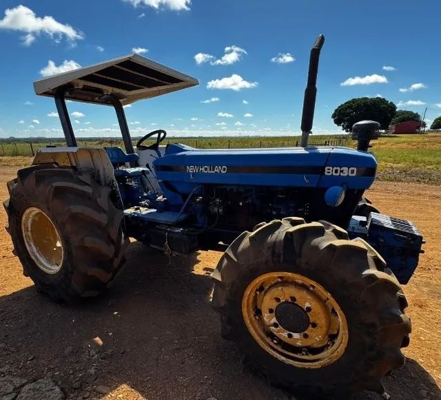 Trator New Holland 8030 - Foto 3