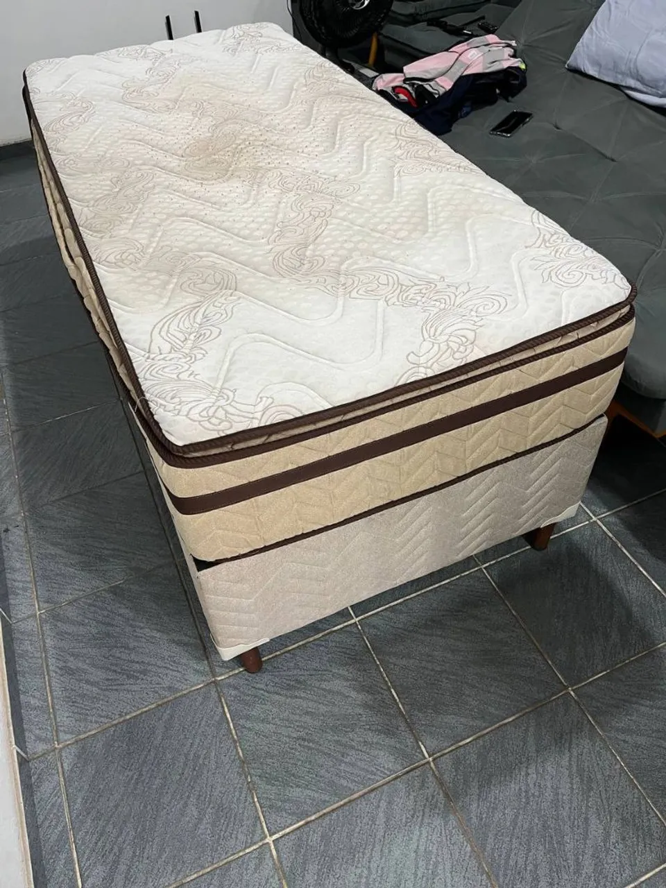 Cama Box Solteiro entrego grátis