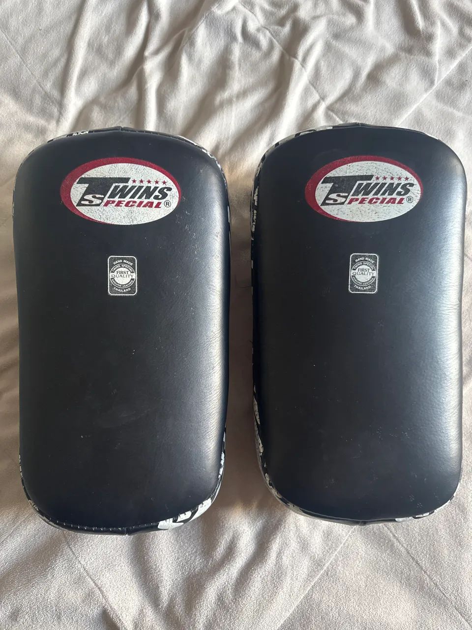Aparador Twins Muay Thai  - Foto 3