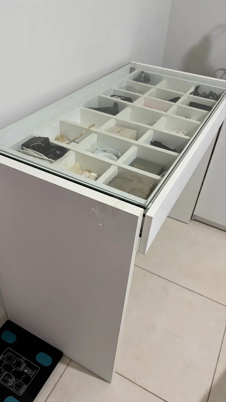 Escrivaninha/ penteadeira 64221276089603121