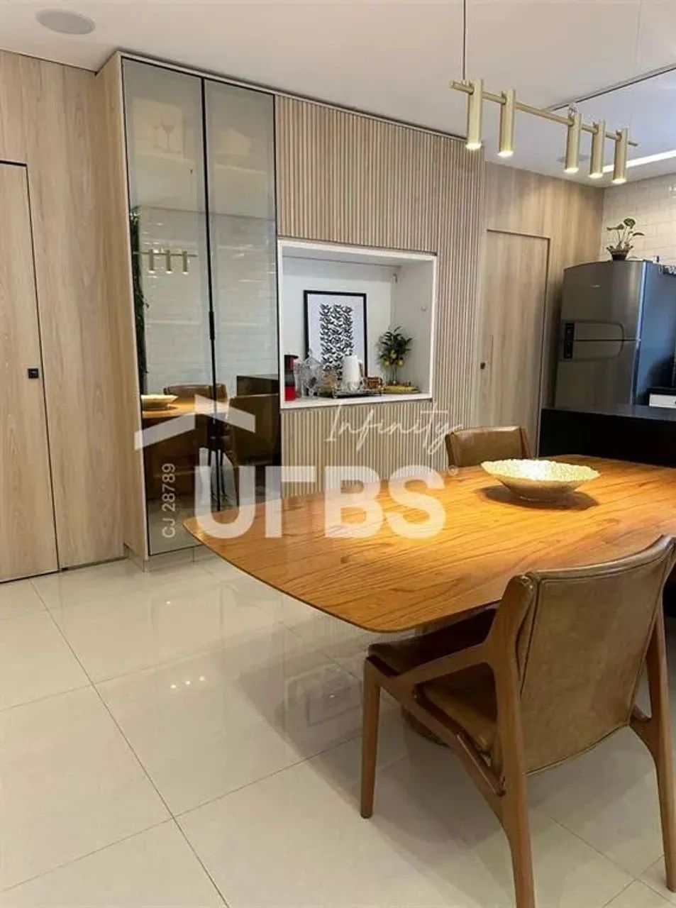 0 - Casa 3 quartos, sendo 2 suítes - Foto 2