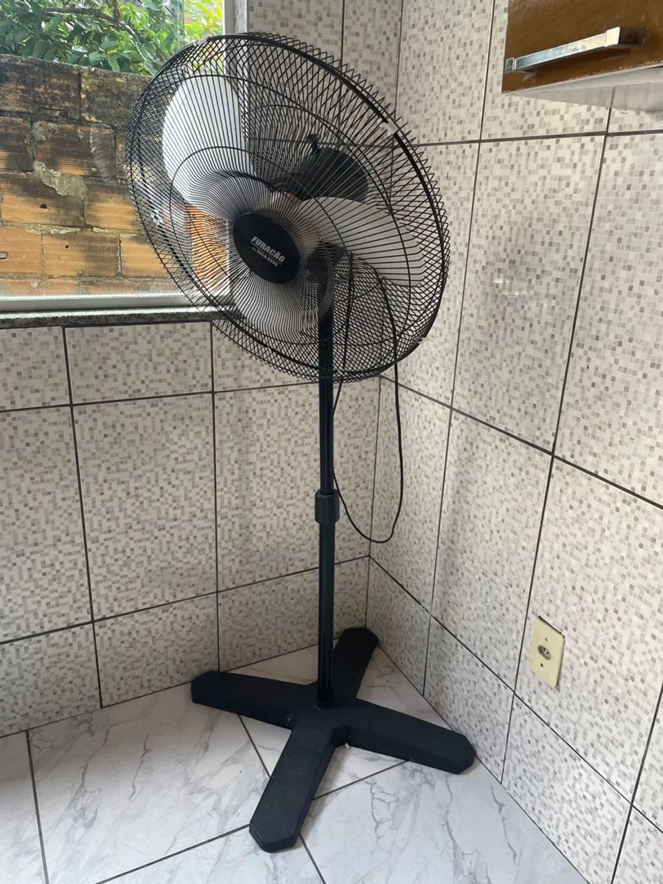 Ventilador furacão potente