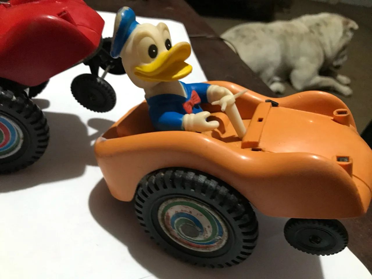Dois Carrinhos Donald Vintage fricção - Colecionador - Foto 2