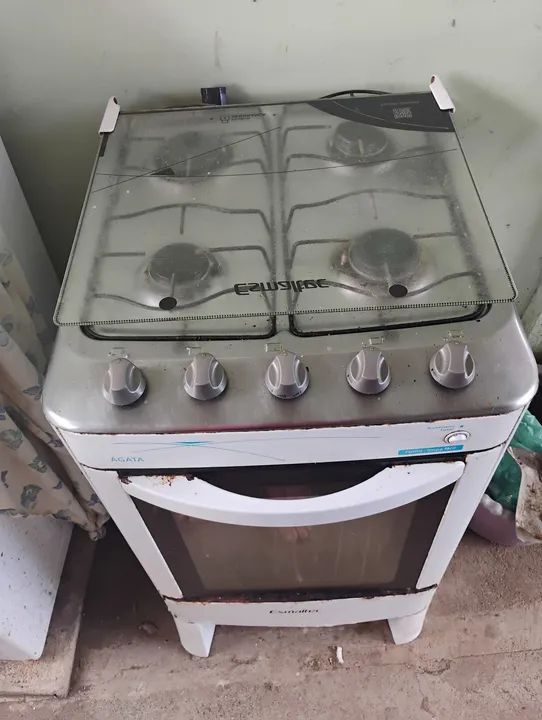 Fogão Esmaltec COM DEFEITO