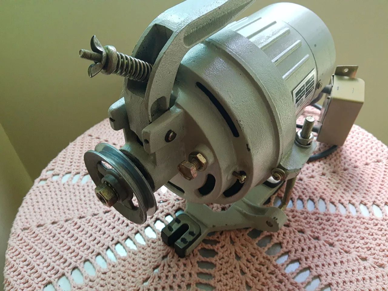 Motor para Máquina de Costura Industrial. - Foto 5